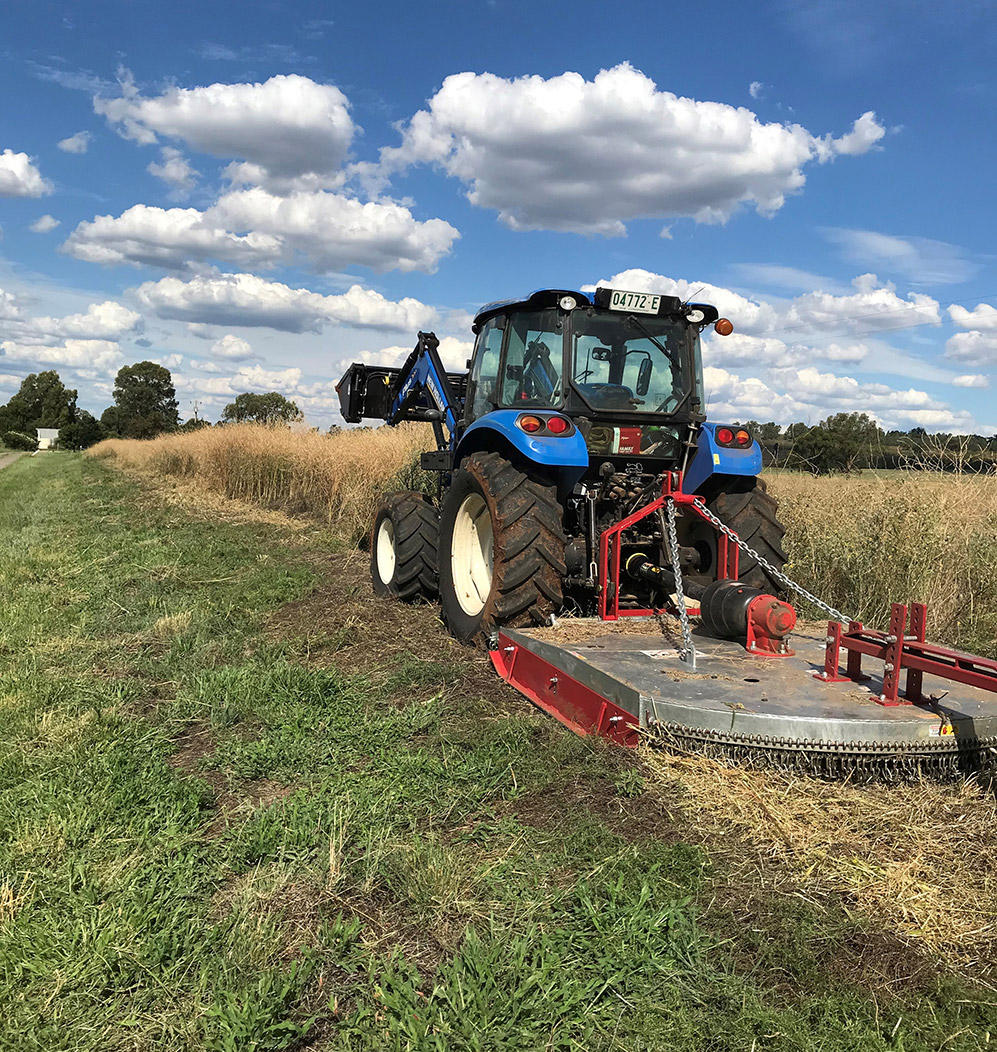 Slashing and tractor work in Dubbo NSW